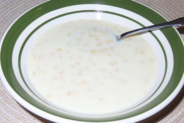 Milk Soup with Vanilla and Noodles