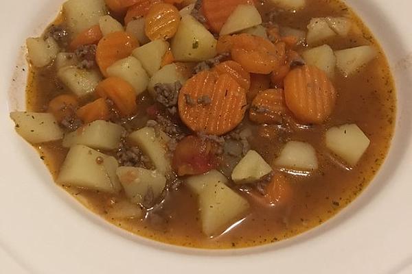 Minced Beef and Potato Soup
