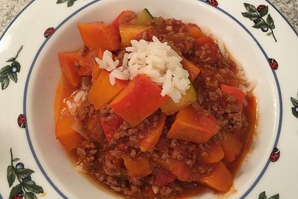 Minced Meat with Pumpkin and Zucchini