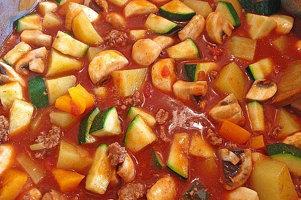 Minced Stew with Vegetables
