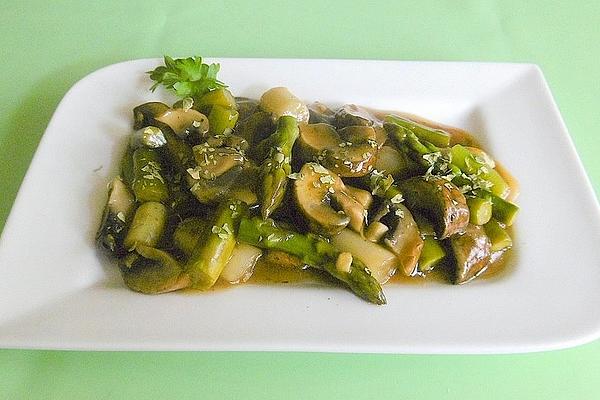 Mixed Asparagus with Mushrooms from Wok