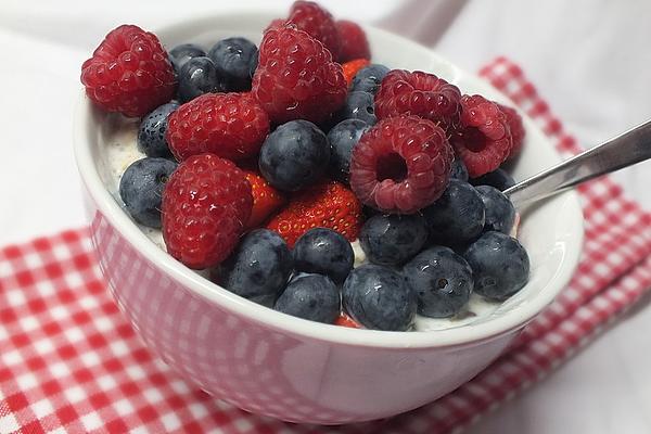 Mixed Berry Muesli