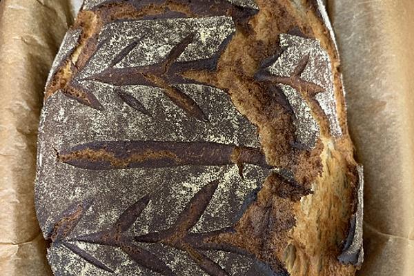 Mixed Rye and Spelled Bread in Römertopf