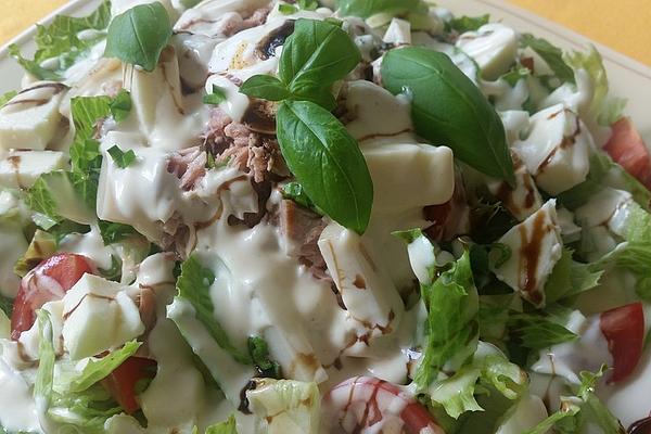 Mixed Salad with Cheese and Tuna