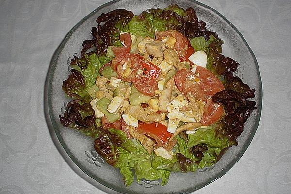 Mixed Vegetable Salad with Chicken Breast Strips