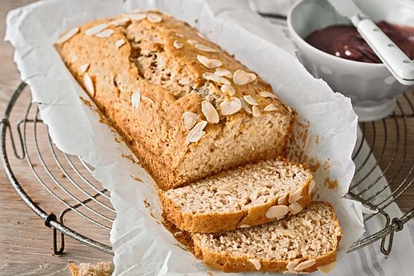 Moist Vegan Banana Cake with Wholemeal Spelled Flour and Coconut Milk