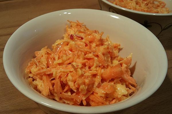 Mom`s Simple Carrot and Apple Salad