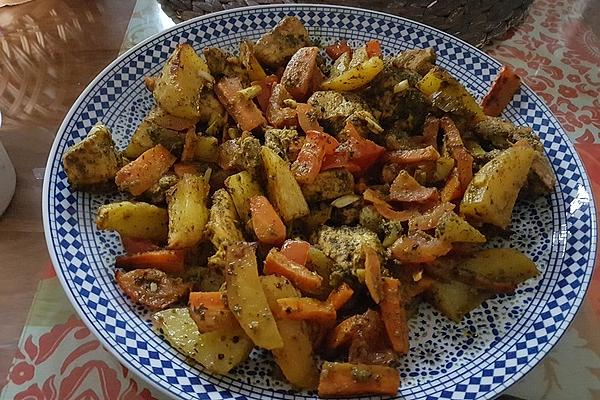 Moroccan-flavored Chicken and Potato Tray