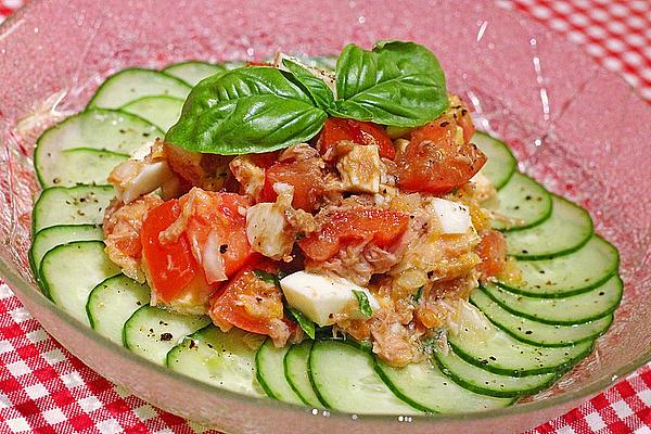 Mozzarella and Tuna Salad