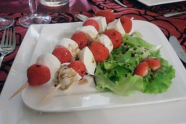 Mozzarella with Balsamic Strawberries