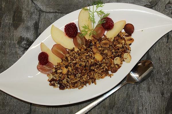 Muesli with Pecans and Almonds
