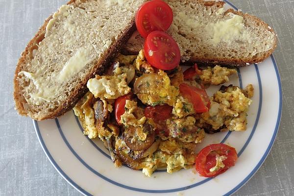 Mushroom Omelette with Gouda Cheese and Tomatoes