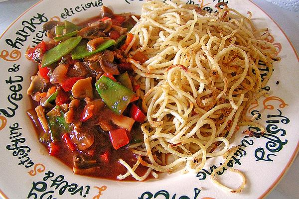 Mushrooms with Fine Colored Vegetables and Fried Noodles