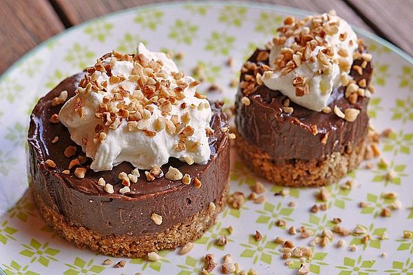 No Bake Mini Nutella Cheesecakes with Whipped Cream