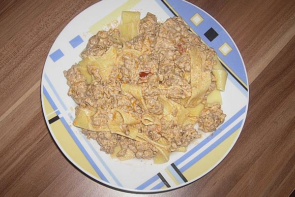 Noodles with Minced Sour Cream