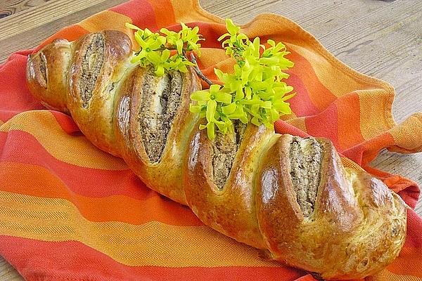 Nut Braid with Quark – Oil – Dough