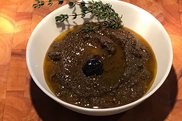 Olive Tapenade in Classic Provencal Style