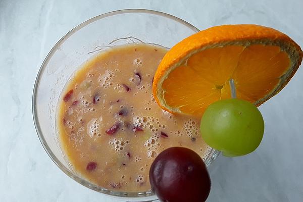 Orange, Banana and Grape Smoothie