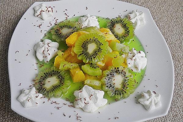 Orange – Kiwi Salad on Woodruff Mirror