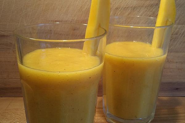 Orange-Mango-Banana Smoothie