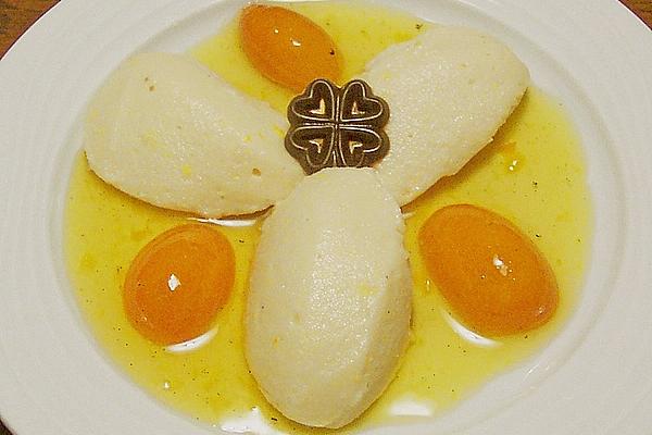 Orange – Marzipan – Yoghurt – Cream