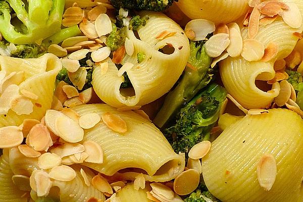 Orecchiette with Broccoli, Lemon and Almonds