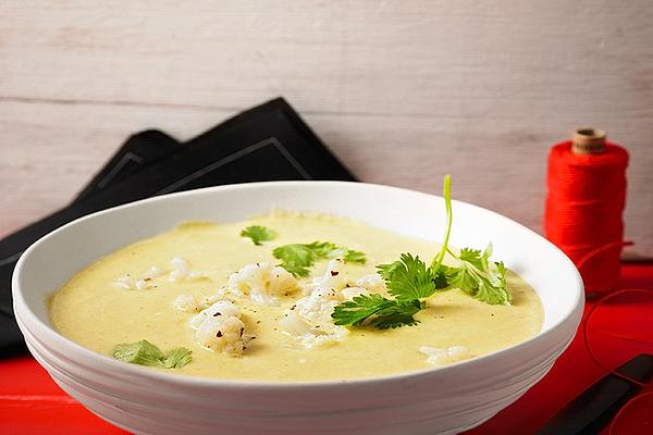 Oriental Cauliflower Soup