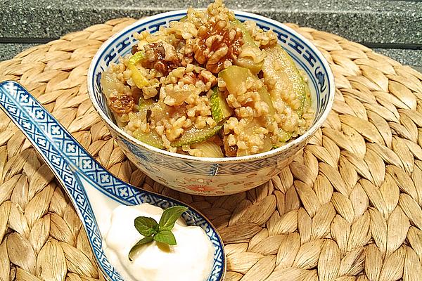 Oriental Zucchini and Onion Pan with Bulgur