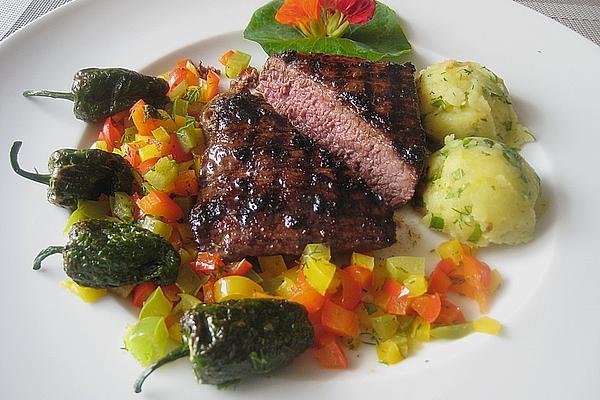 Ostrich Steaks with Diced Paprika and Cress – Mashed Potatoes