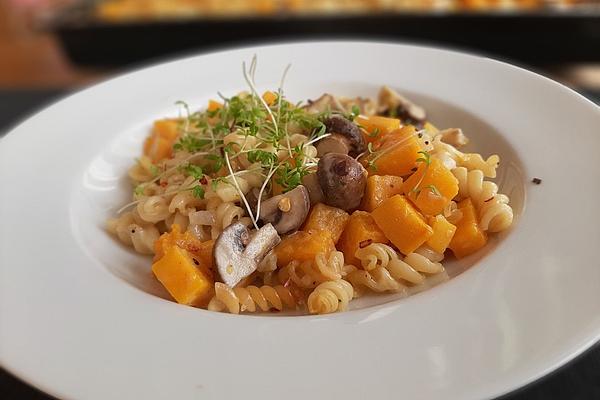 Oven Pasta with Pumpkin and Mushrooms