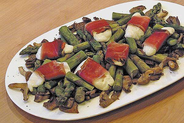 Oyster Mushrooms and Green Asparagus with Ham Parcel