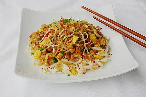 Pad Thai – Fried Rice Noodles with Vegetables