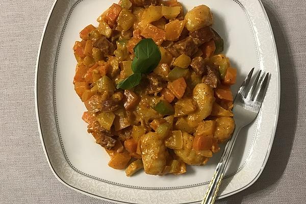 Pan-fried Gnocchi Vegetables with Chorizo