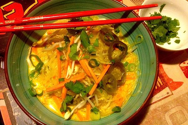 Panang Curry Glass Noodle Soup
