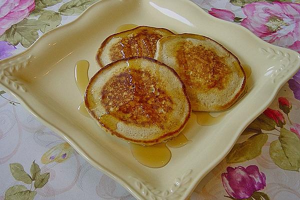 Pancakes with Candied Ginger and Fine Note Of Cinnamon