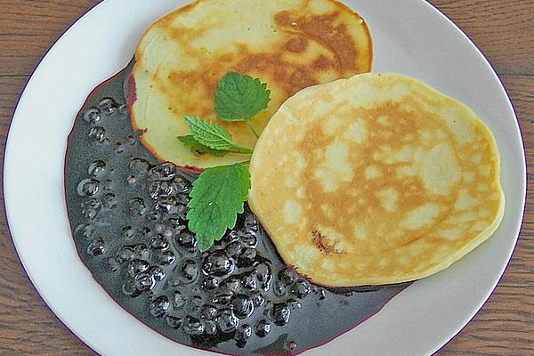 Pancakes with Wild Berry Sauce