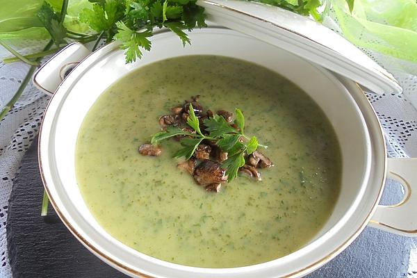 Parsley and Potato Soup with Fried Mushrooms