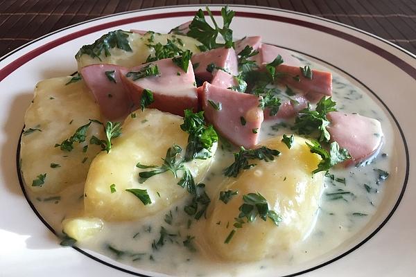 Parsley Potatoes with Meat Sausage