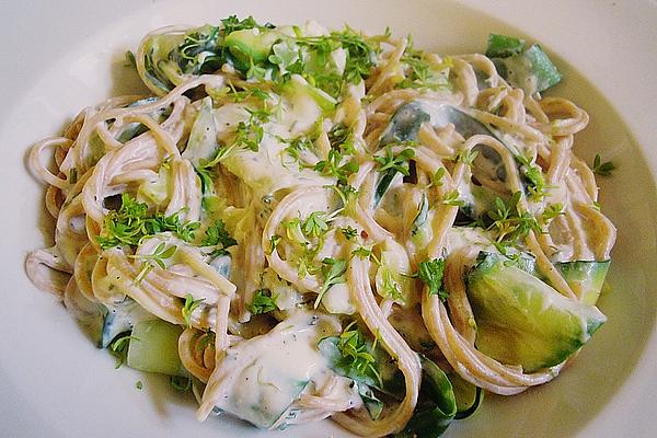 Pasta Dish Green – White, Vegetarian