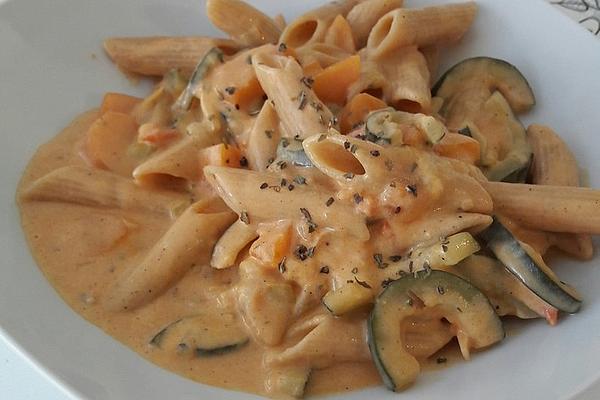 Pasta in Cream Cheese and Vegetable Sauce