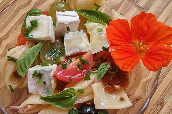 Pasta Salad with Gorgonzola and Hazelnuts