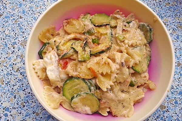 Pasta with Cream Cheese and Vegetables