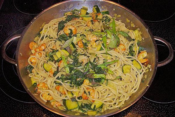 Pasta with Green Vegetables and Crabs
