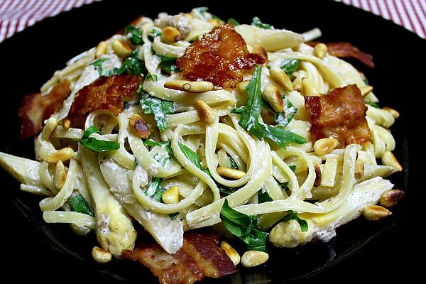 Pasta with Honey Asparagus and Ricotta