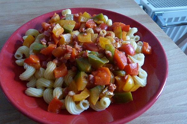 Pasta with Paprika and Ham Sauce