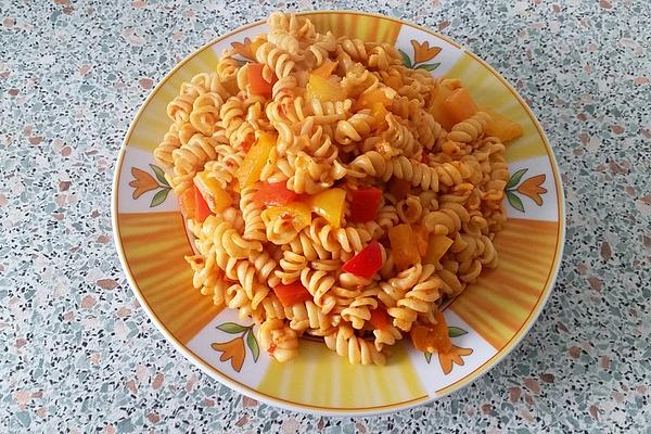 Pasta with Pepper Vegetable Sauce