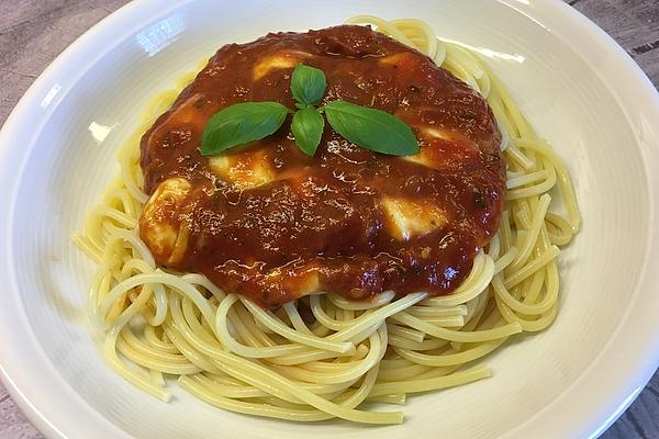 Pasta with Tomato-mozzarella Sauce