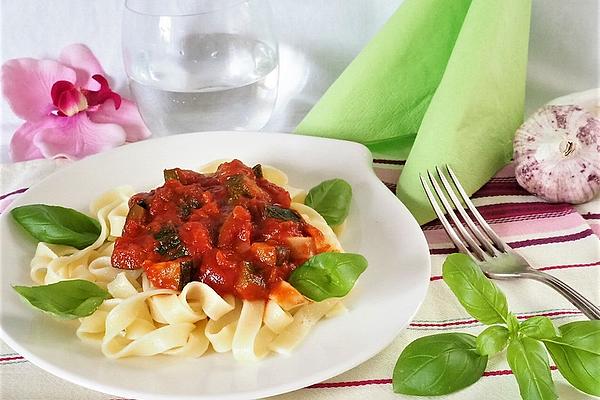 Pasta with Zucchini Tomato Sauce