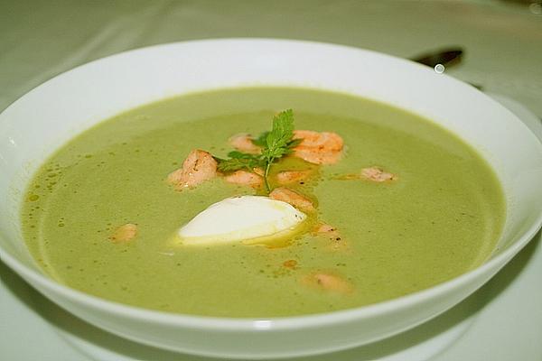 Pea Soup with Salmon