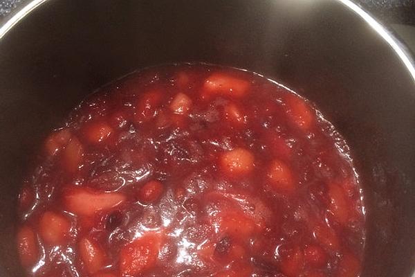 Pear and Cranberry Jam with Vanilla